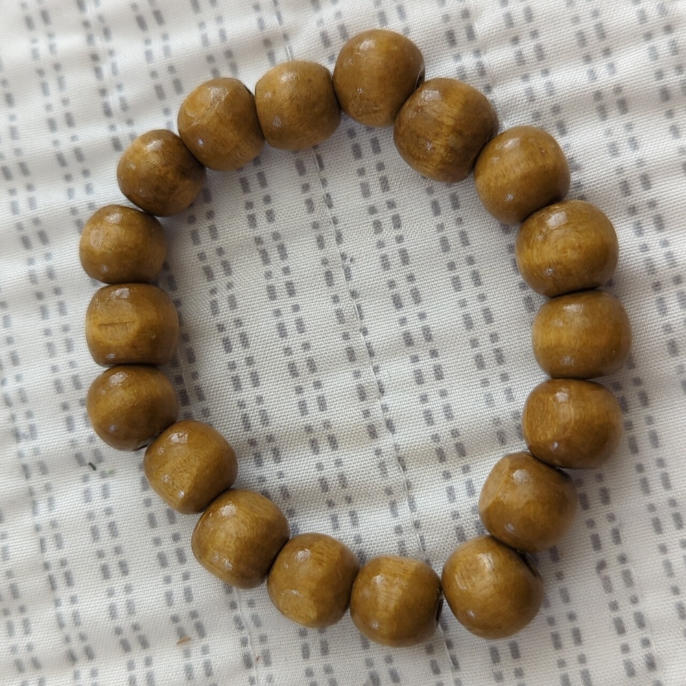 (3) Bracelets - Picture 3 of 4